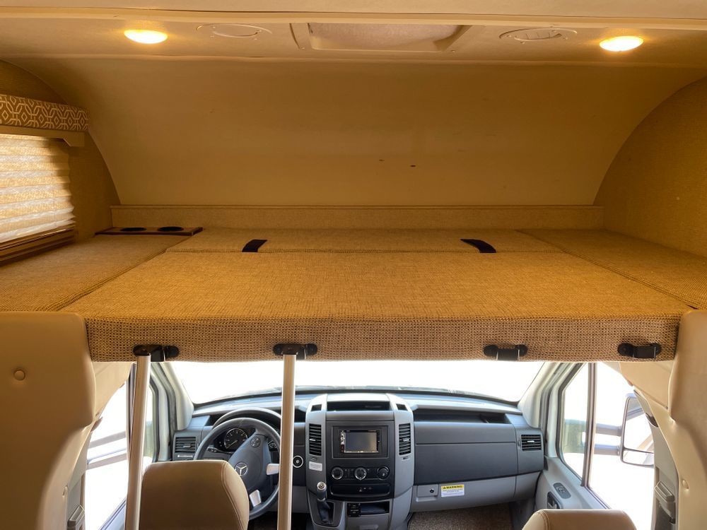 Photo 6 - 2018 Mercedes-Benz Class C Motorhome rental photo 8