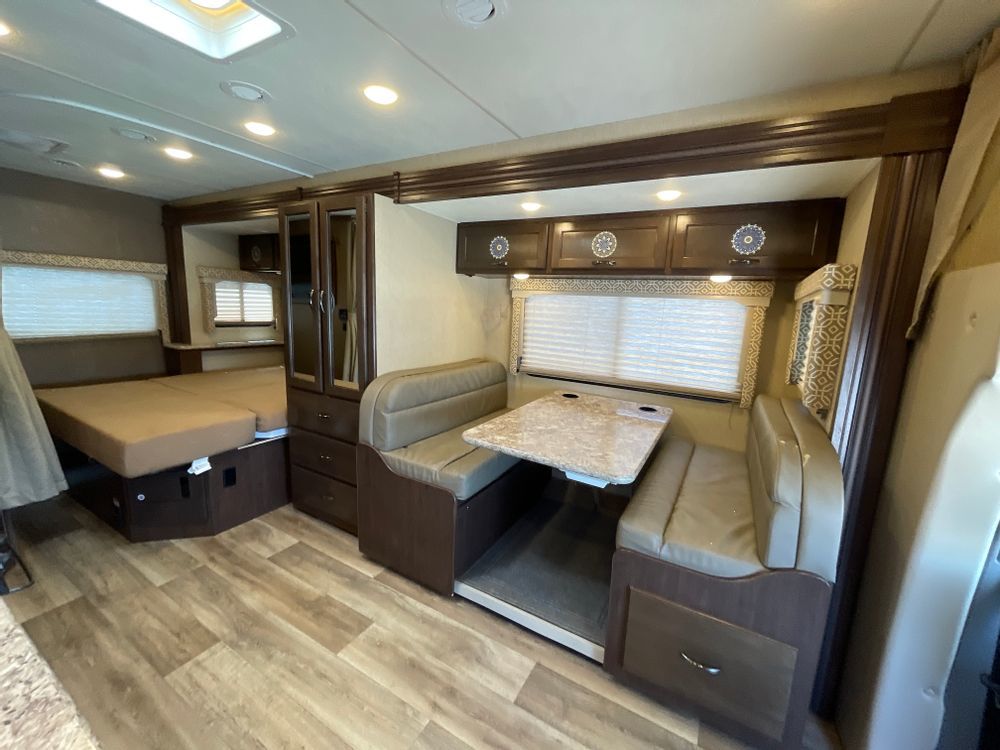 Photo 10 - 2018 Mercedes-Benz Class C Motorhome rental photo 12