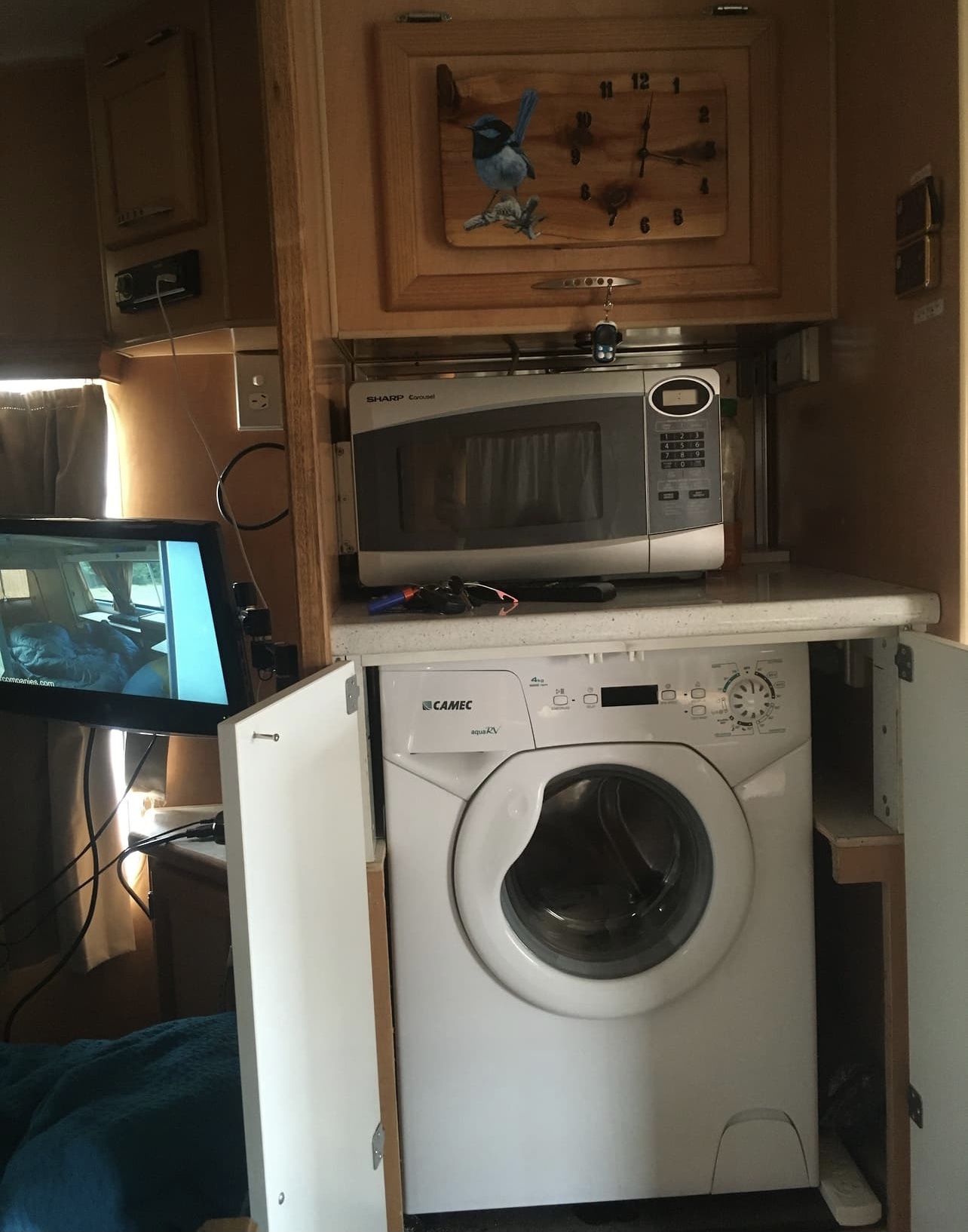 Photo 5 - 2016 Coachmen Class C Motorhome rental photo 7