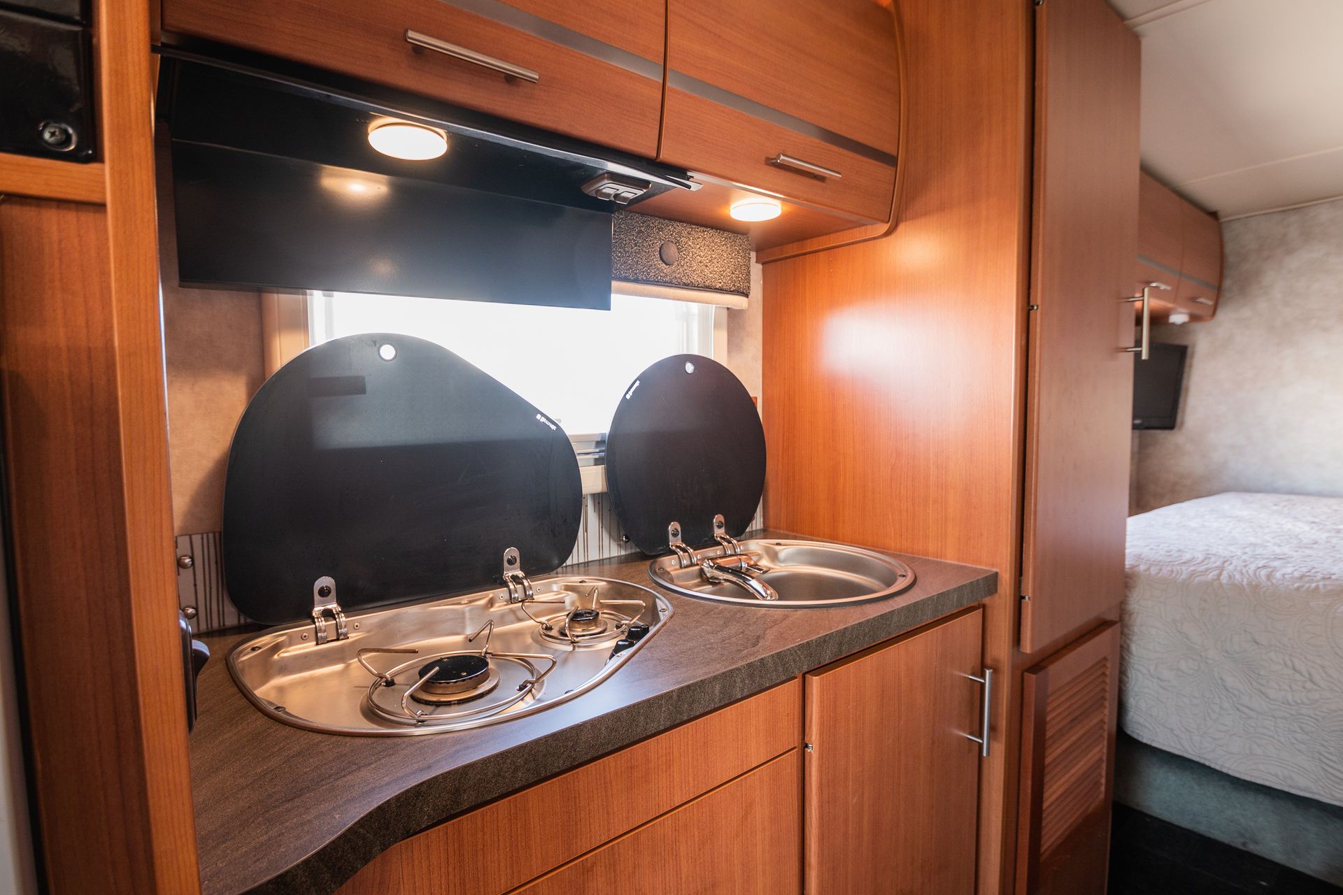Photo 7 - 2013 Itasca Class C Motorhome rental photo 9