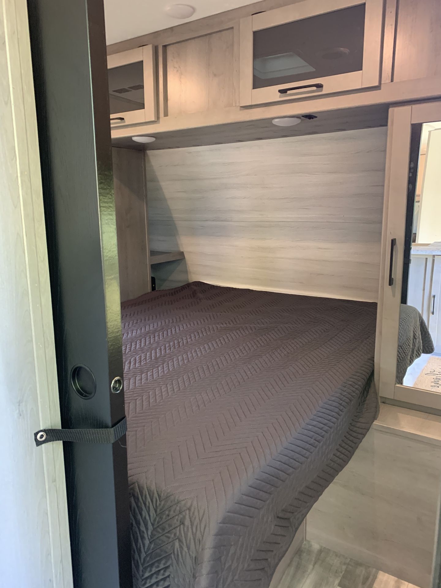 Photo 7 - 2022 Dutchman Travel Trailer rental photo 9