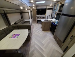 Photo 0 thumbnail 4