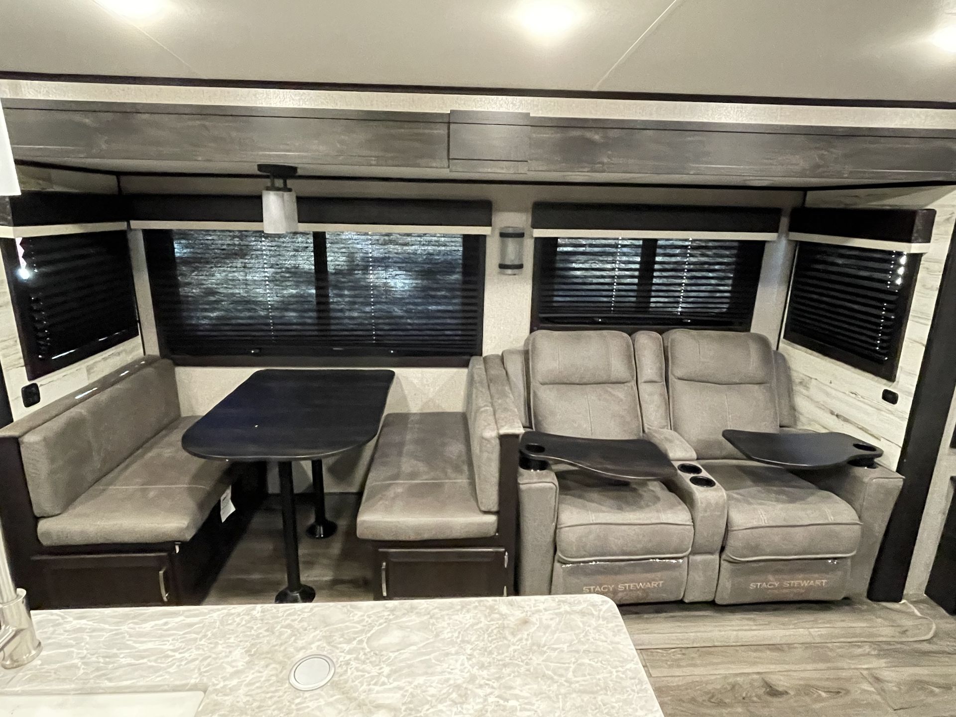 Photo 3 - 2021 Jayco White Hawk Travel Trailer rental photo 5