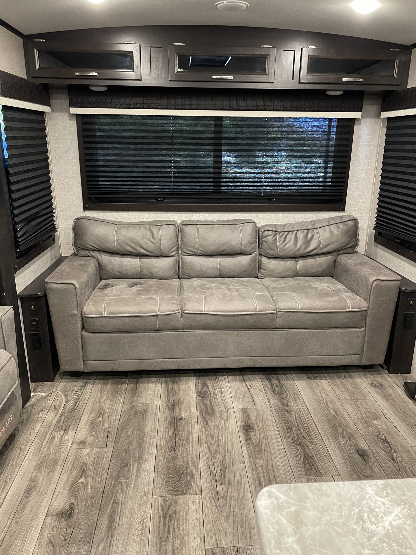 Photo 4 - 2021 Jayco White Hawk Travel Trailer rental photo 6