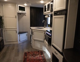 Photo 0 thumbnail 4