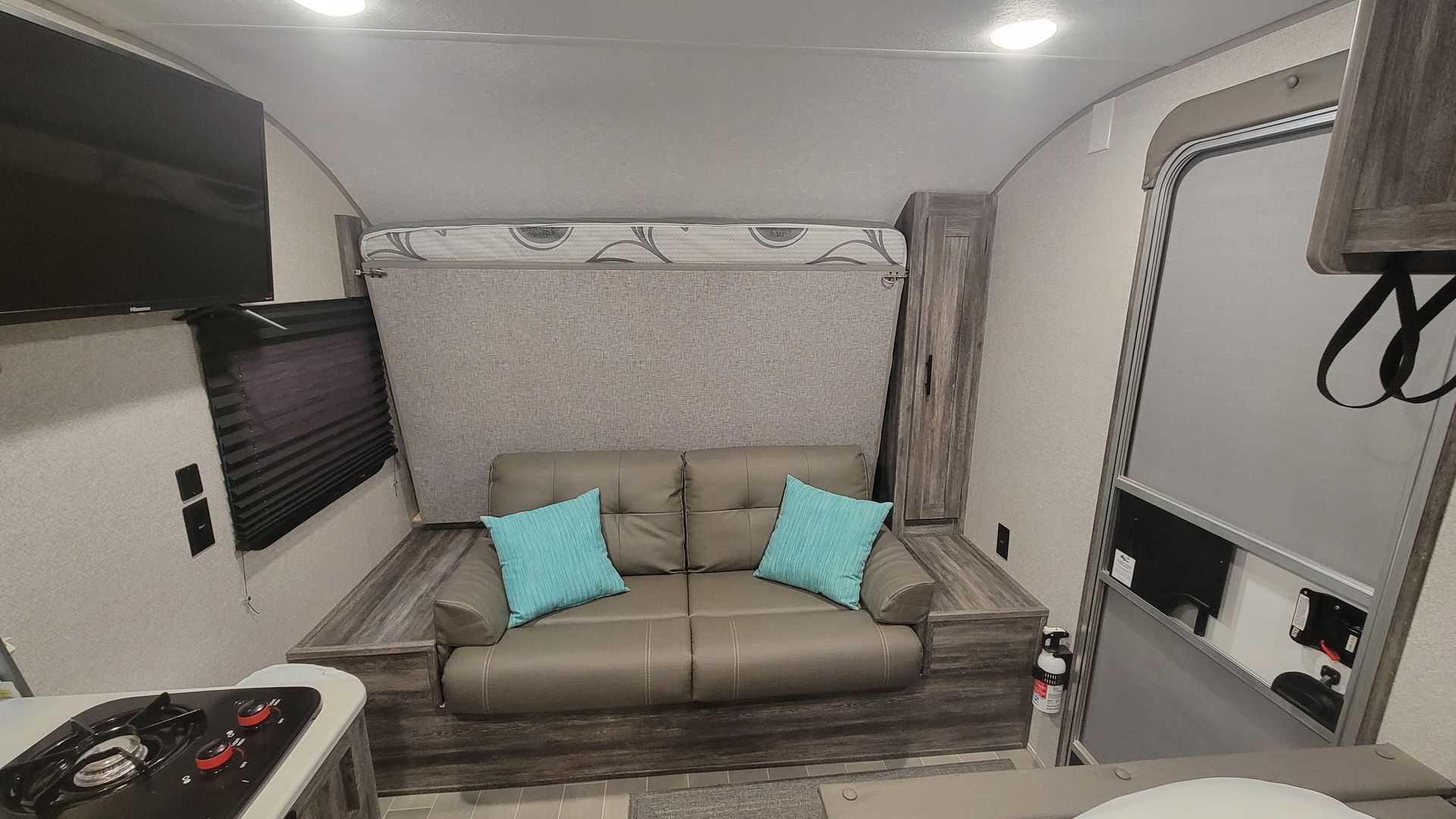 Photo 4 - 2020 Forest River Travel Trailer rental photo 6