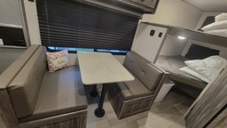 Photo 5 thumbnail 9