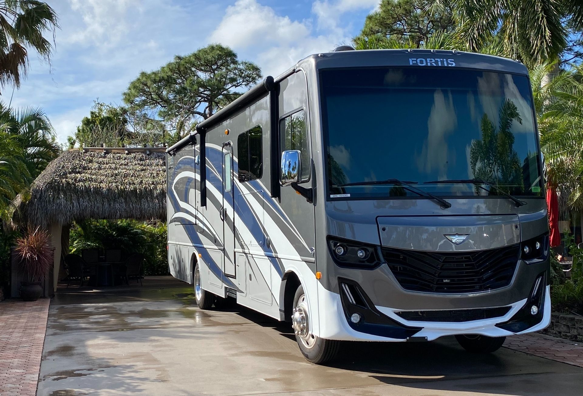 Photo 11 - 2021 Fleetwood Class A Motorhome rental photo 21