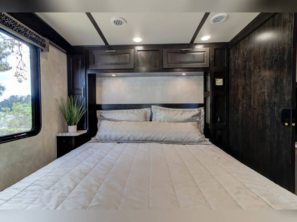 Photo 1 - 2020 Holiday  Rambler Class A Motorhome rental photo 7