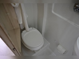 Photo 1 thumbnail 3