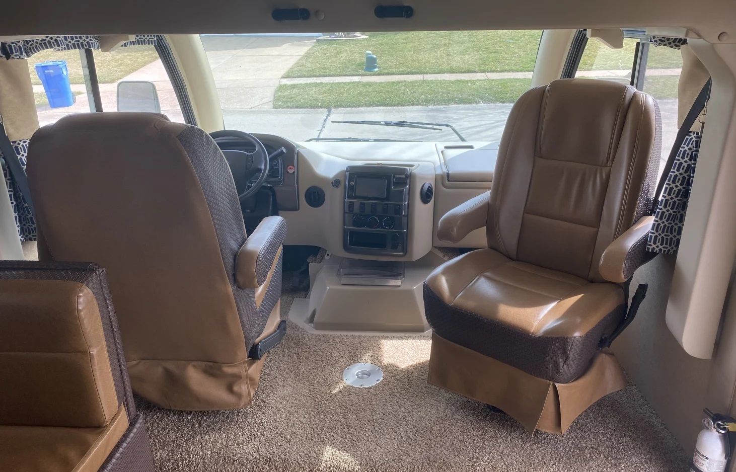Photo 8 - 2019 Apex Class C Motorhome rental photo 15