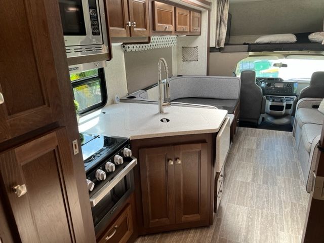 Photo 0 - 2019 Forester Class C Motorhome rental photo 4