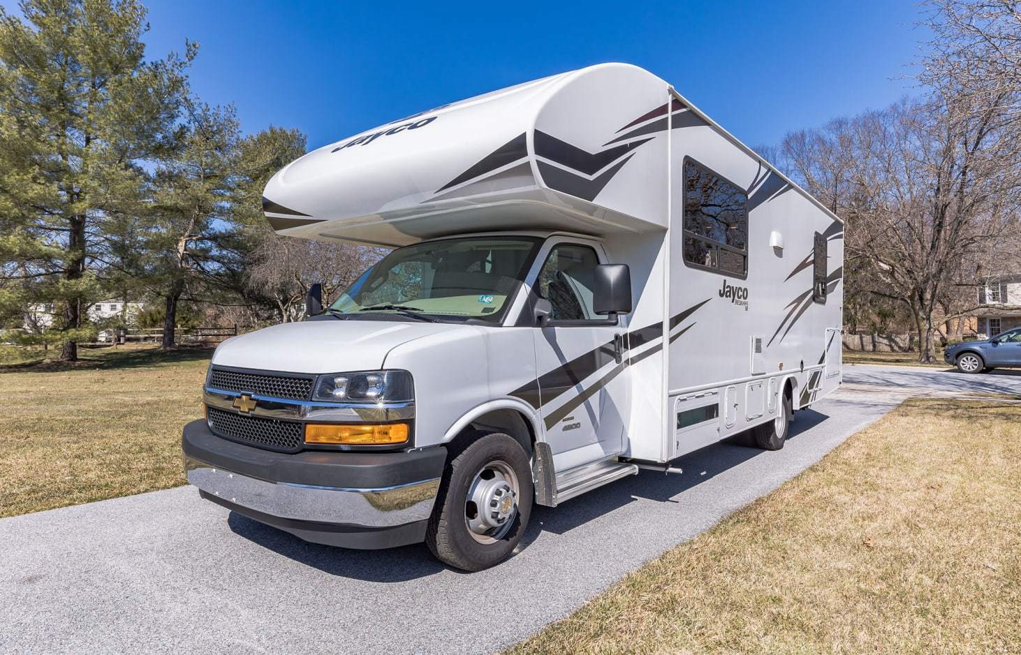 Photo 7 - 2020 Jayco Class C Motorhome rental photo 28
