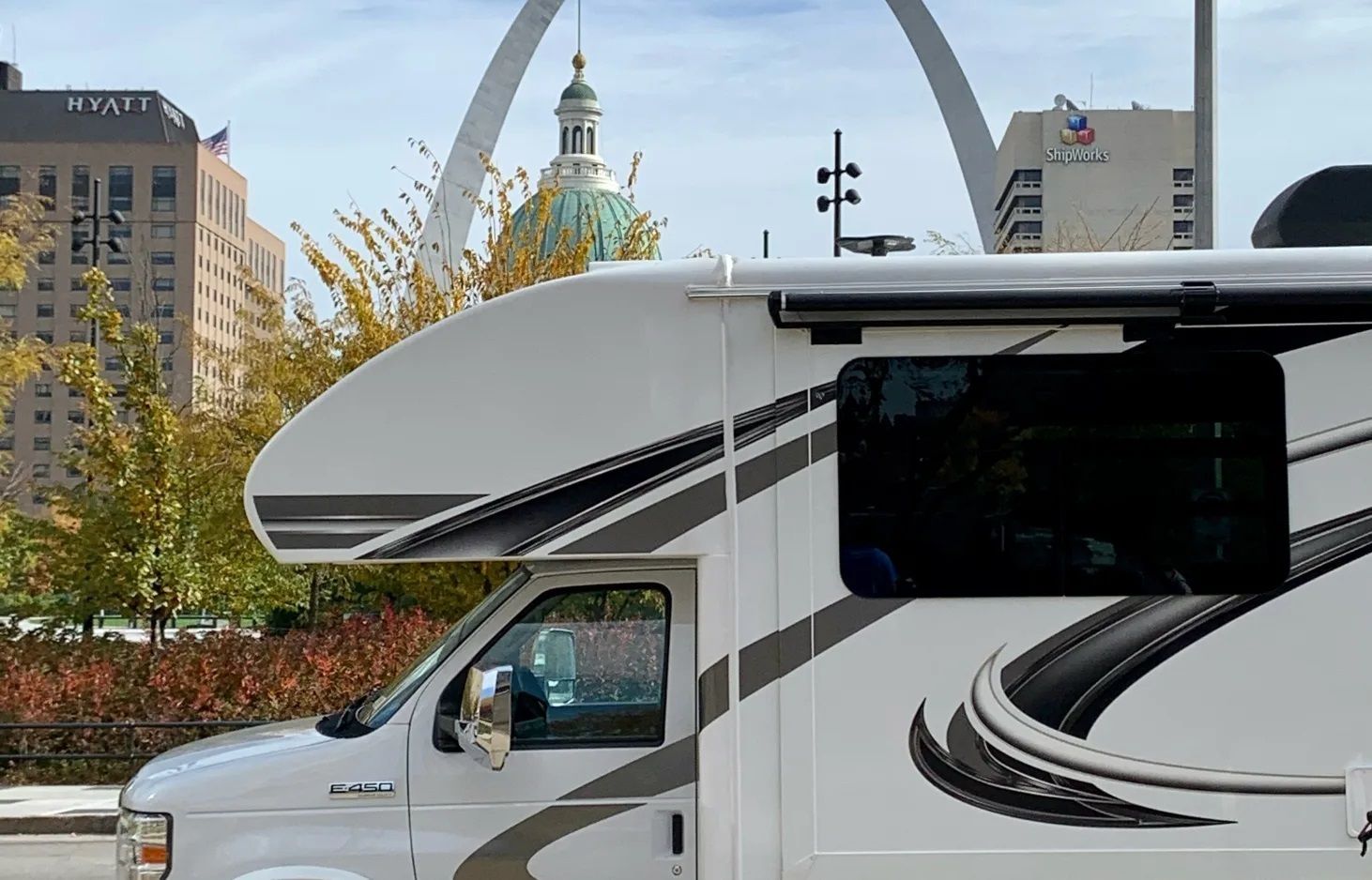 Photo 1 - 2021 Jayco Class C Motorhome rental photo 9