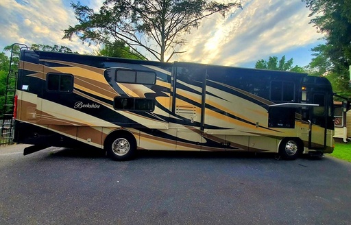 2015 Forest River 390BH Class A Motorhome for rent in San Jose, CA