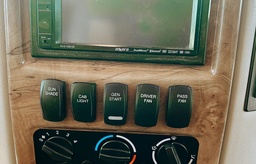Photo 10 thumbnail 17
