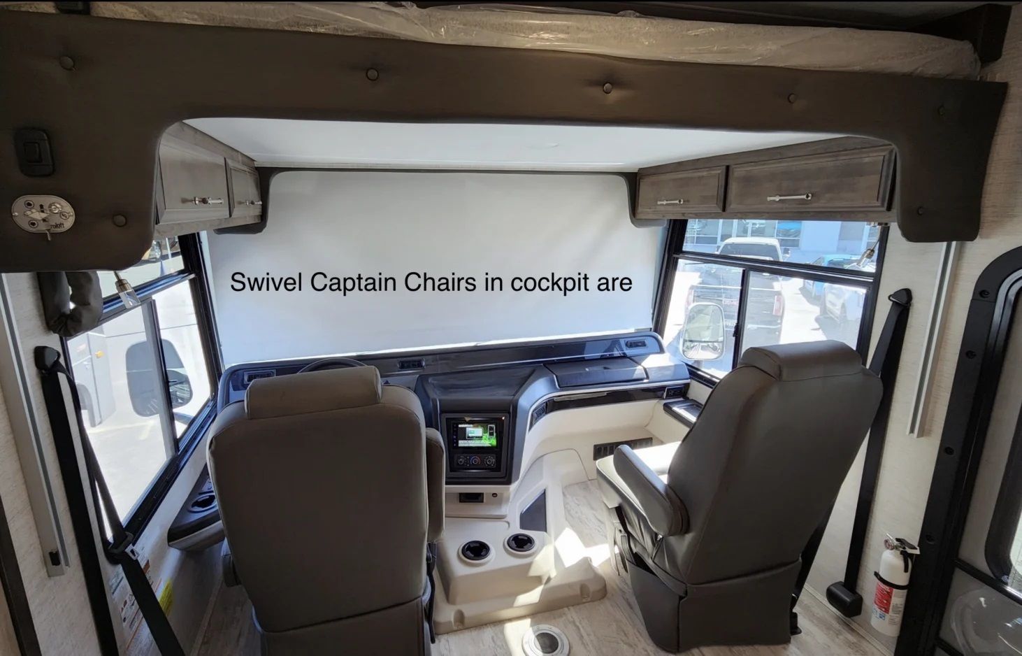 Photo 4 - 2022 Entegra Coach Class C Motorhome rental photo 7