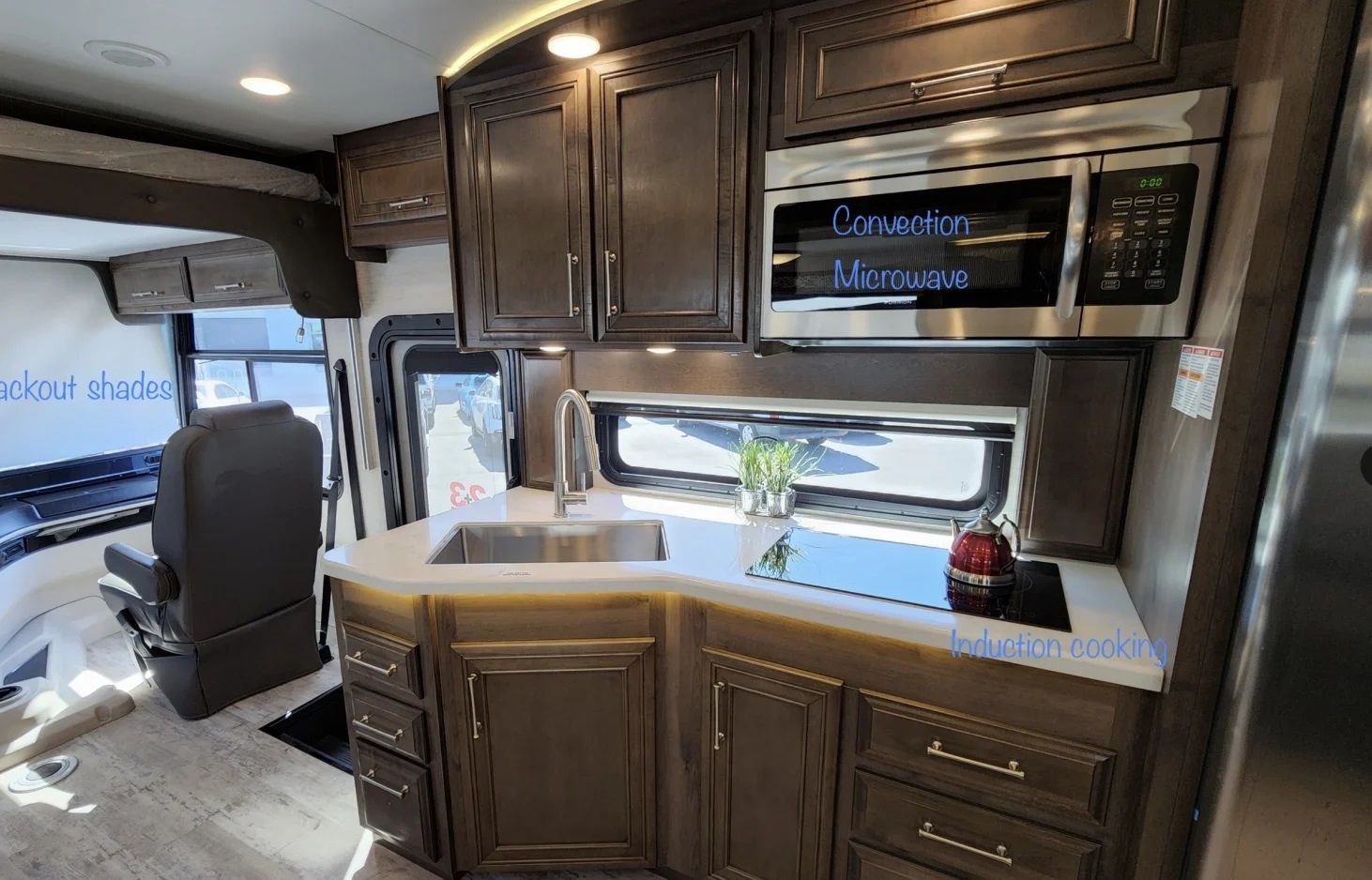 Photo 8 - 2022 Entegra Coach Class C Motorhome rental photo 13