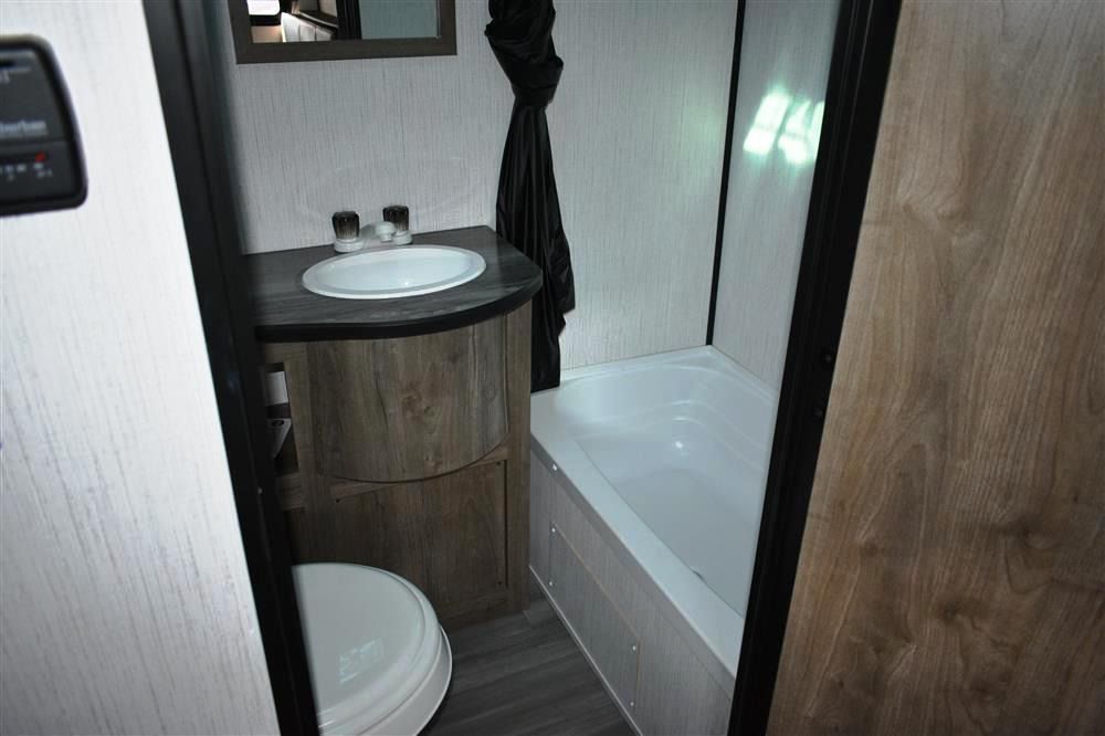 Photo 5 - 2022 Heartland Travel Trailer rental photo 7