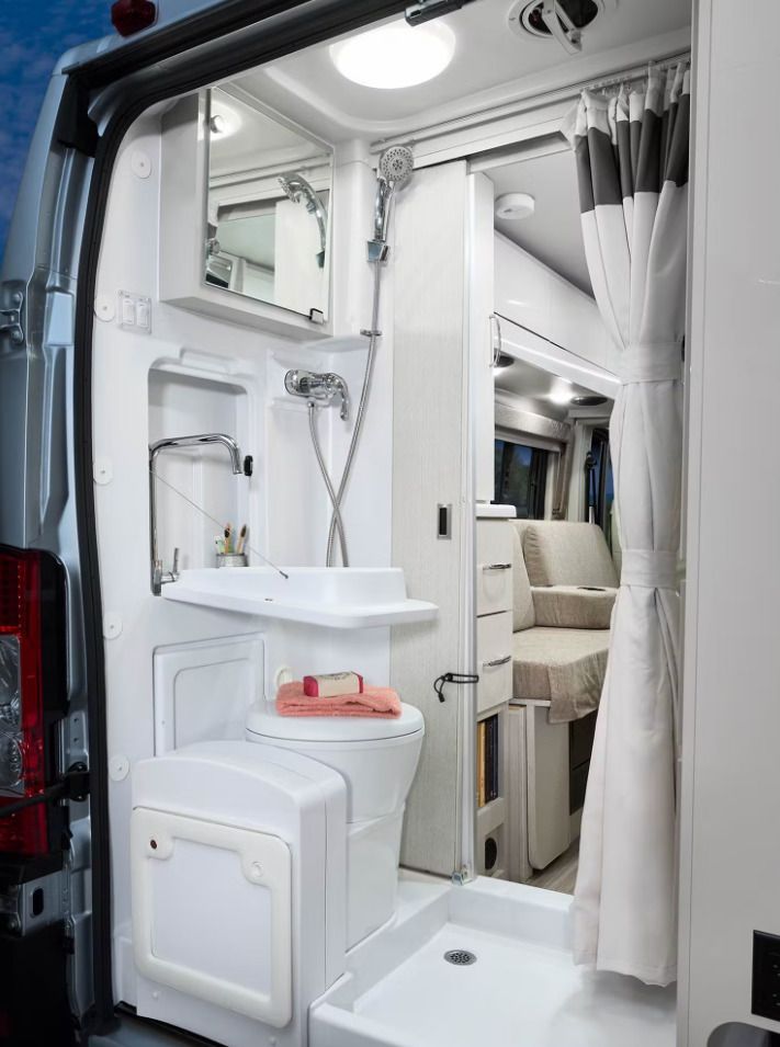 Photo 1 - 2022 Thor Motor Coach Class B Motorhome rental photo 4
