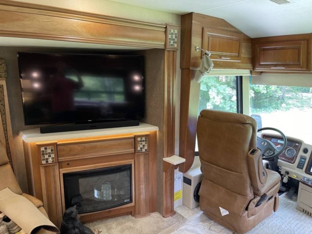 Photo 0 - 2018 Entegra Coach Class A Motorhome rental photo 8