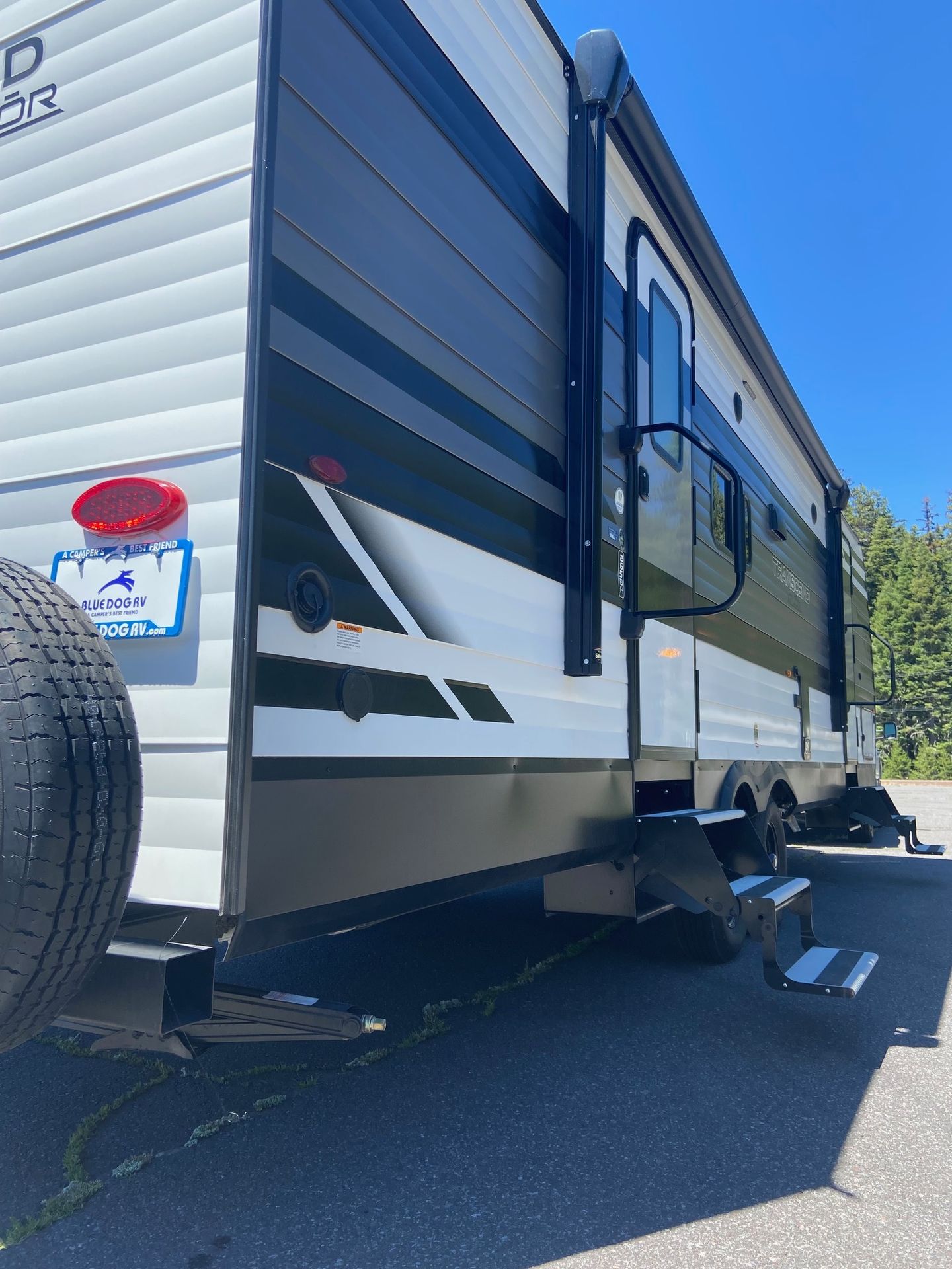 Photo 3 - 2022 Grand Design Travel Trailer rental photo 5