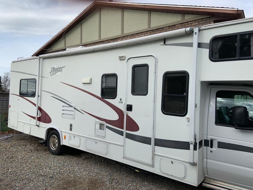 2005 Forest River Sunseeker 3100SS Class C Motorhome for rent in Spanish Fork, UT