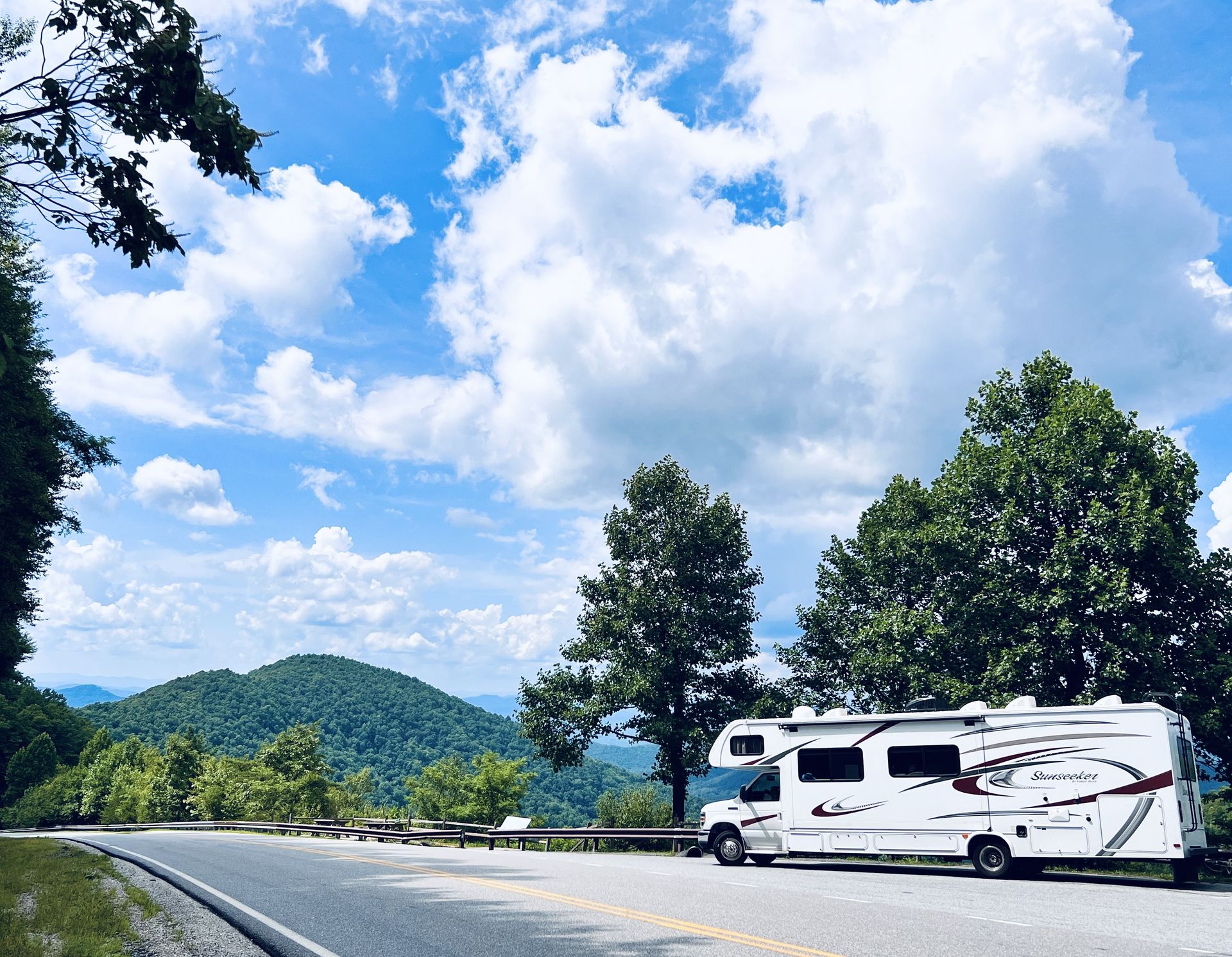 Photo 0 - 2016 Forest River Class C Motorhome rental photo 2