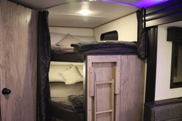 Photo 1 thumbnail 12
