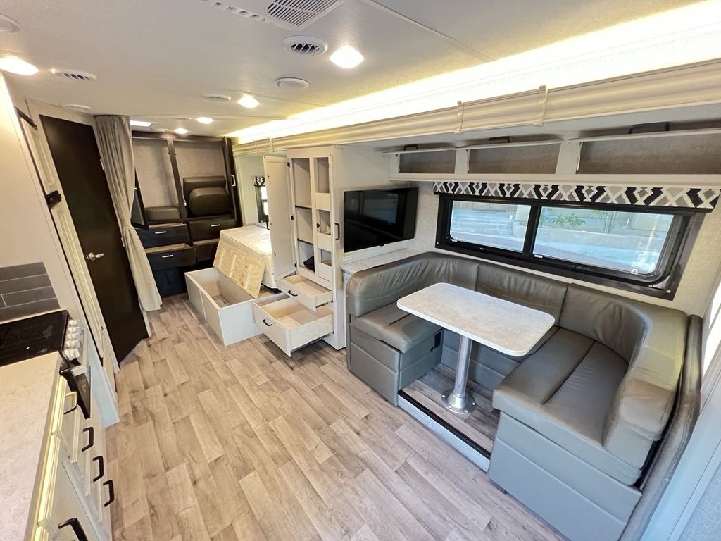 Photo 5 - 2022 Entegra Coach Class C Motorhome rental photo 7