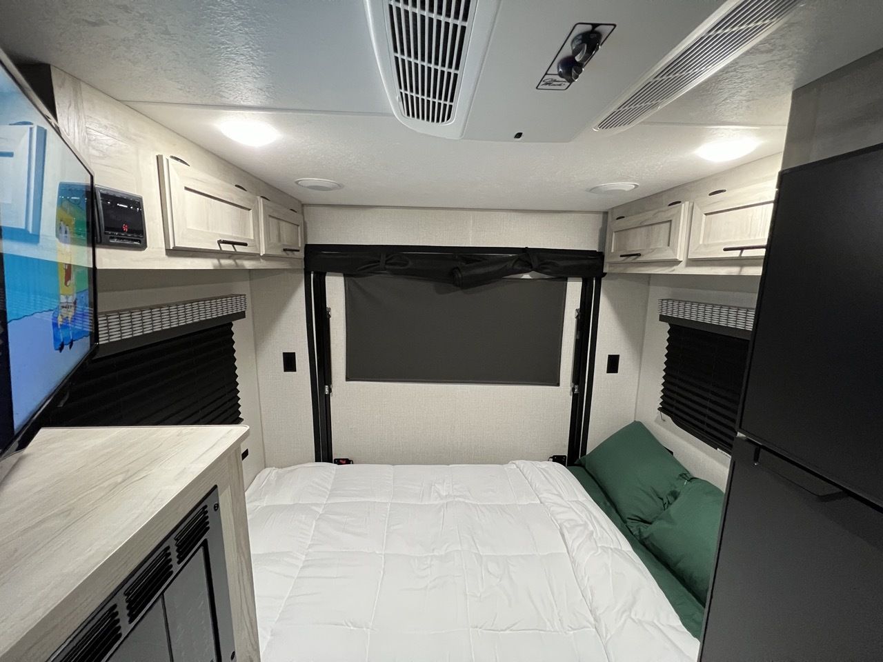Photo 14 - 2021 K-Z Travel Trailer rental photo 16
