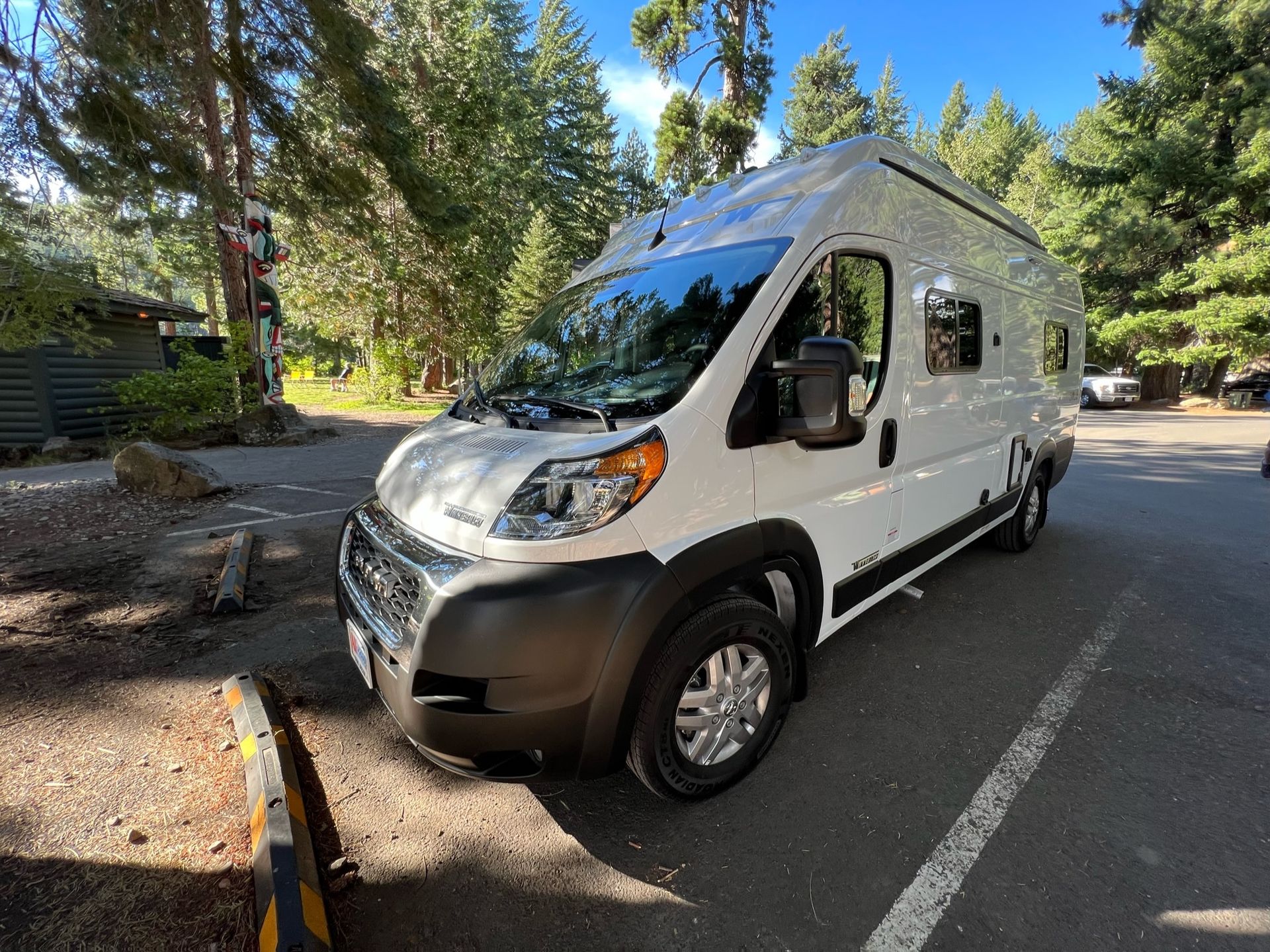 Photo 52 - 2023 Winnebago Class B Motorhome rental photo 54
