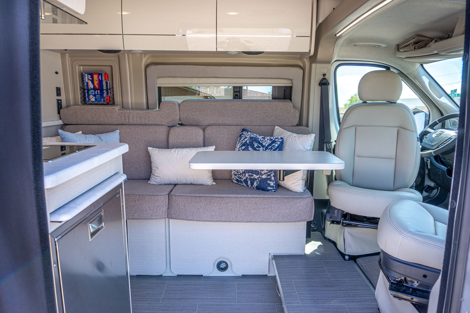 Photo 8 - 2022 Thor Motor Coach Class B Motorhome rental photo 10