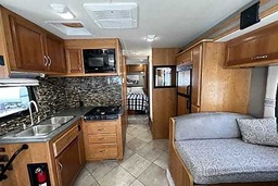 Photo 0 thumbnail 9