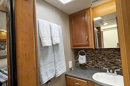 Photo 0 thumbnail 13