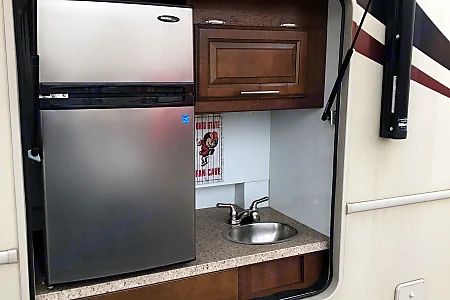 2017 Forest River Georgetown 3 Series 30X3 Class A Motorhome for rent in Moraine, OH