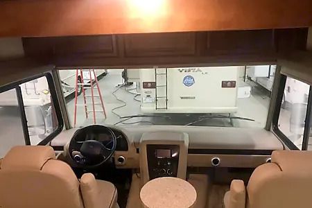 Photo 32 - 2017 Forest River Class A Motorhome rental photo 34