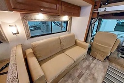 Photo 21 thumbnail 23