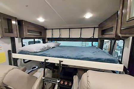 Photo 31 - 2021 Holiday  Rambler Class A Motorhome rental photo 33