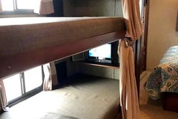 Photo 9 thumbnail 11