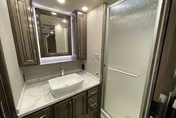 Photo 14 thumbnail 16