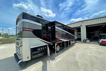 2018 Winnebago Forza 38W Class A Motorhome for rent in Moraine, OH