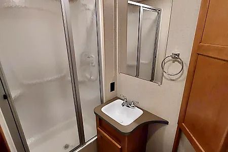 2016 Winnebago Spirit 22R Class C Motorhome for rent in Moraine, OH