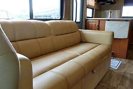 Photo 7 - 2016 Forest River Class C Motorhome rental photo 9