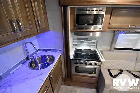 2020 Gulfstream Conquest Class C Motorhome for rent in Moraine, OH