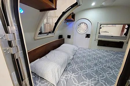 Photo 0 - 2017 T@G Travel Trailer rental photo 3