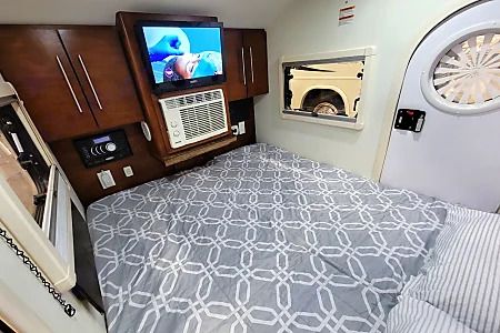 Photo 0 - 2017 T@G Travel Trailer rental photo 10