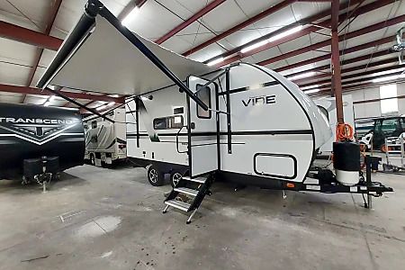 Photo 19 - 2020 Forest River Travel Trailer rental photo 21