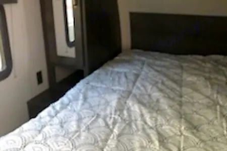 Photo 8 - 2021 Grand Design Travel Trailer rental photo 10
