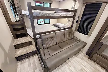 Photo 1 - 2021 Grand Design Travel Trailer rental photo 3